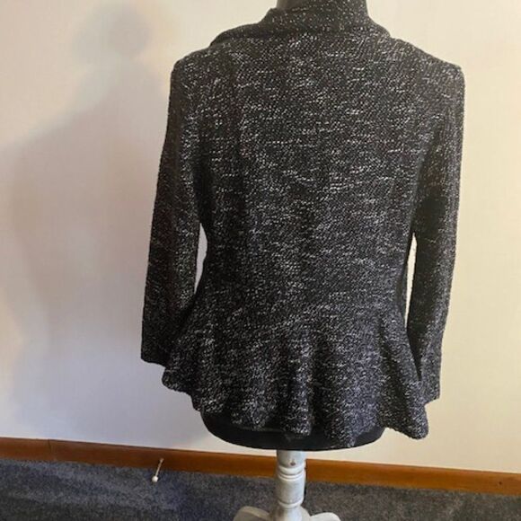 BNCI by Blanc Noir sweater, size Medium - Picture 3 of 5
